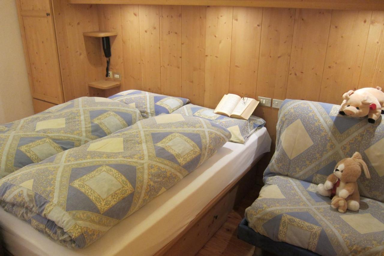 Chalet Del Sole per gruppi Livigno Rom bilde